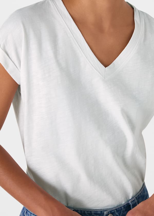White Willa V-Neck Cap Sleeve Tee