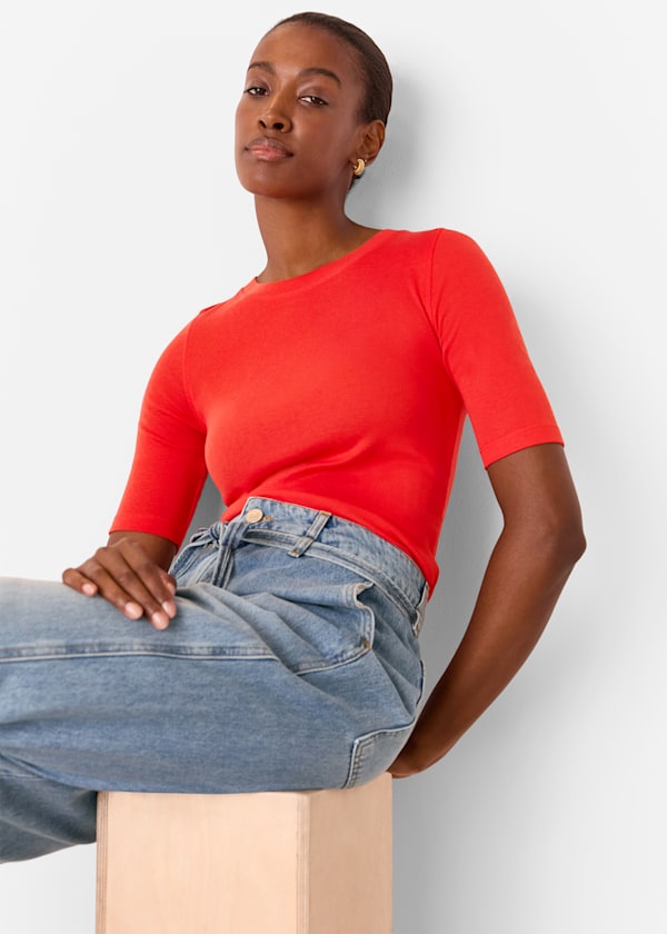 Red Slim Crew Neck Top