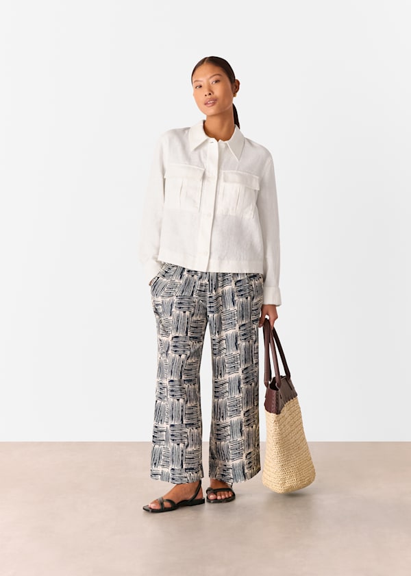 Navy Petite Hatch Squares Cropped Trouser
