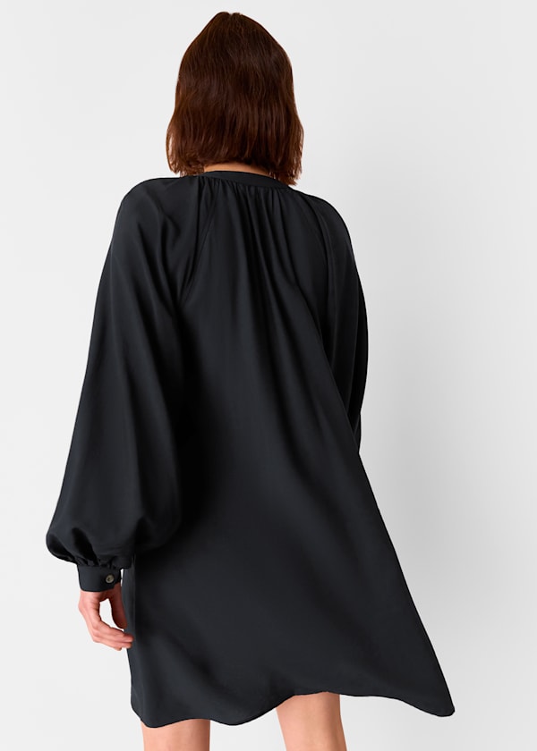 Black Full Volume Gathered Dress