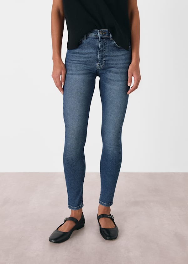 Denim Stretch Sculpted Skinny Jean