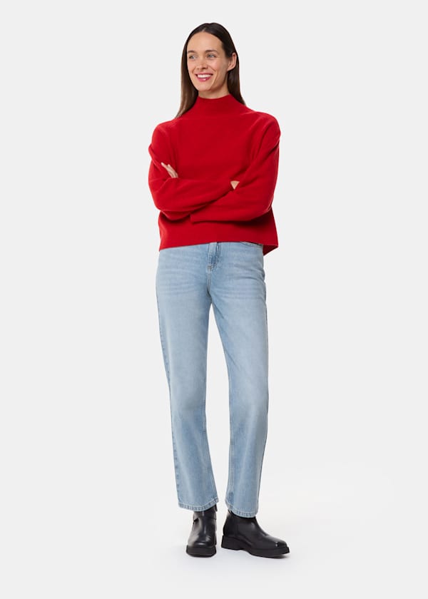 Light Wash Authentic Column Leg Jean
