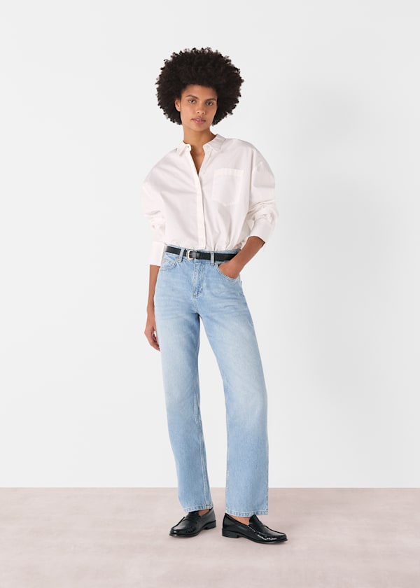 Light Wash Authentic Column Leg Jean