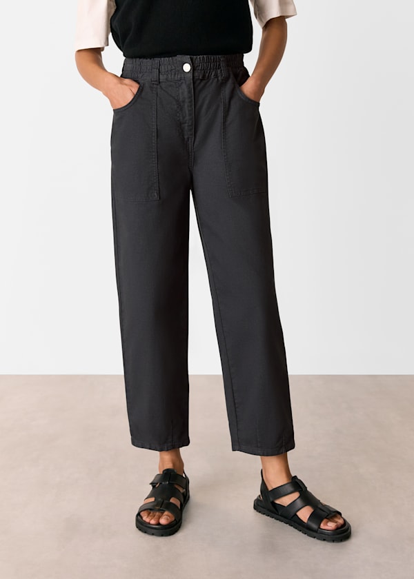 Black Tessa Casual Pants 