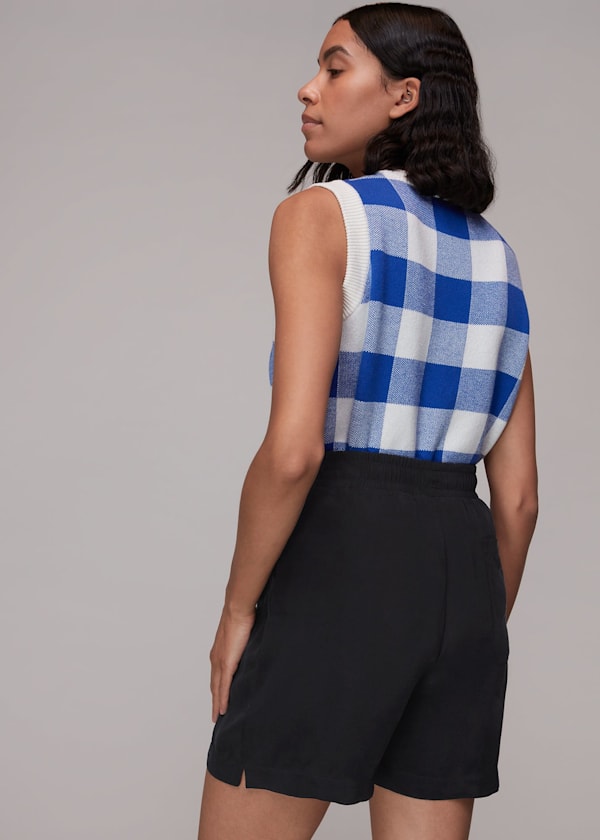 Black Cara Pull On Short