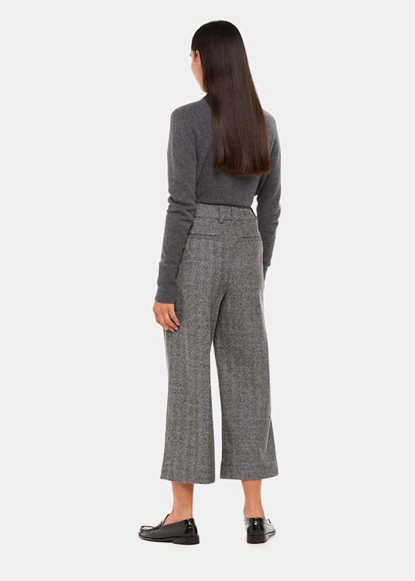 Black May Cropped Pants 