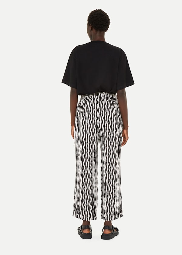 Black Optical Rope Cropped Pants 
