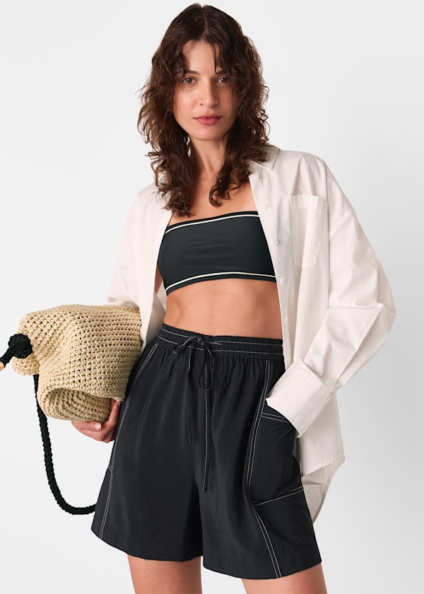 Black Contrast Stitch Pull On Short
