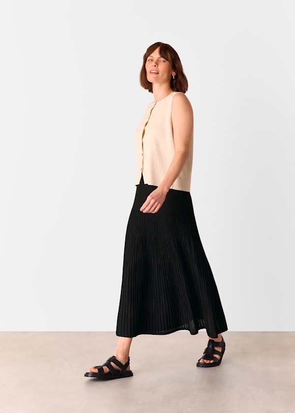 Knitted Pleated Skirt