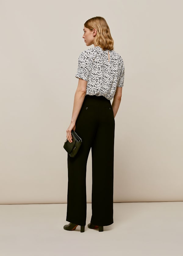 Black Petal Print Shell Top