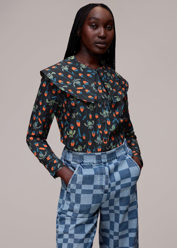 Black Tulips Print Collar Top