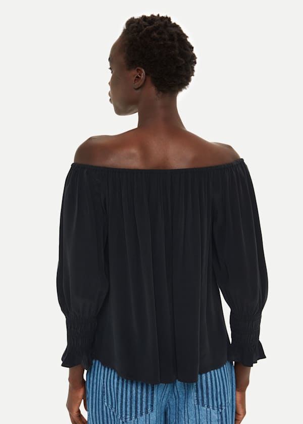 Black Winoa Off Shoulder Top