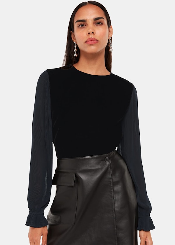Black Bella Velvet Top