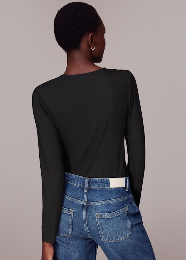 Black Twist Front Top