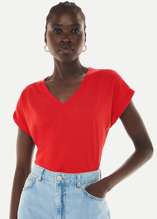 Red Willa V-Neck Cap Sleeve Tee
