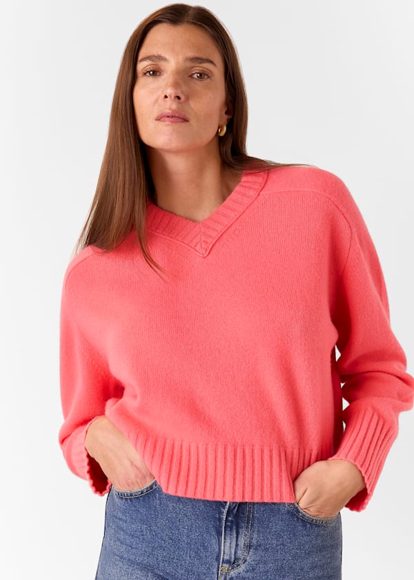 Pink Wool V Neck Knitted Jumper