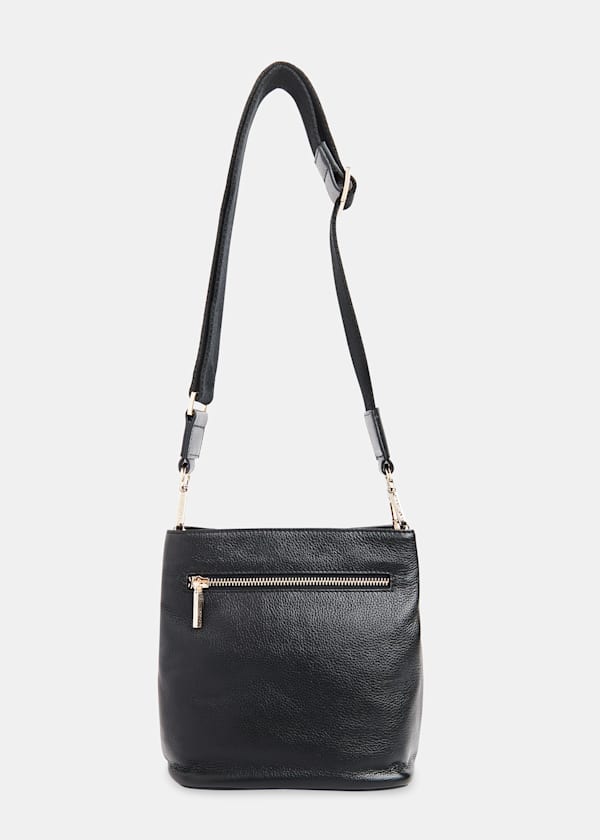 Dion Bucket Bag