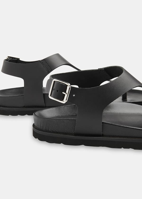 Black Simmi Toe Post Sandal