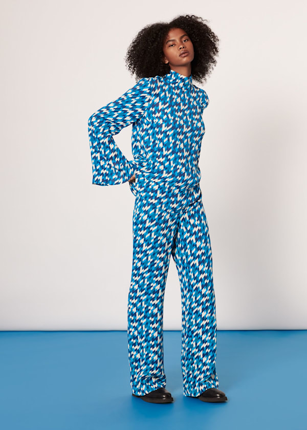 Blue Diagonal Diamond Flare Pants 