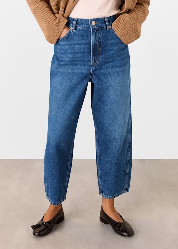 Petite Authentic Barrel Leg Jean